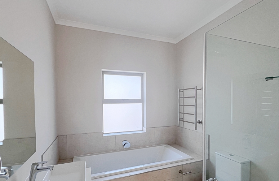 3 Bedroom Property for Sale in Langebaan Country Estate Western Cape